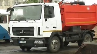 «Придбання сміттєвоза та контейнерів для покращення матеріально-технічної бази громад – спільний крок до чистого довкілля Пирятинського краю» 